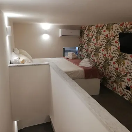 Le Di Rita Apartment Naples
